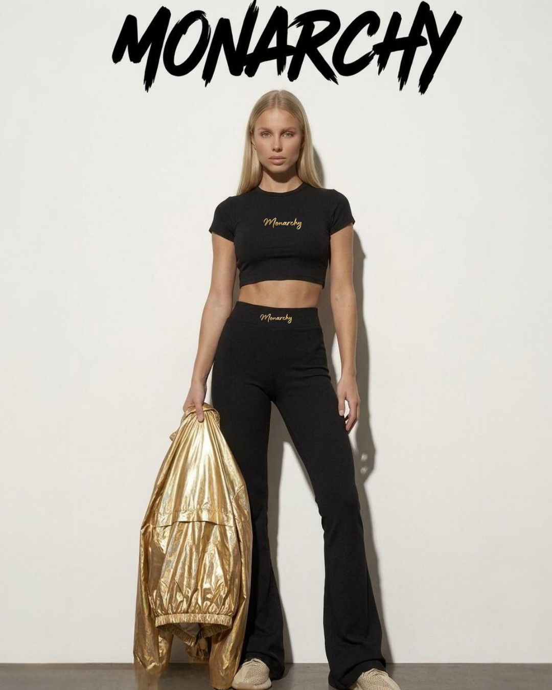 BLACK SPRING MONARCHY SET